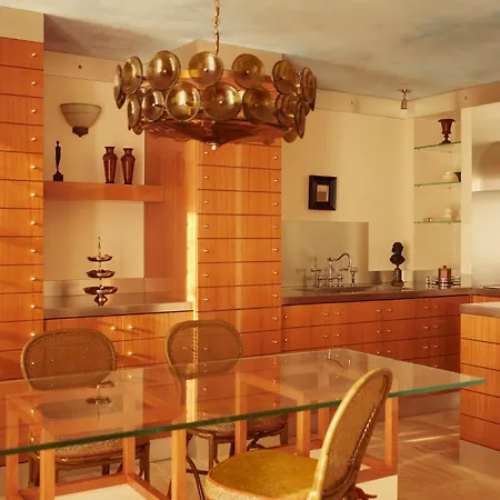 Au Petit Rennemoulin Bed & Breakfast